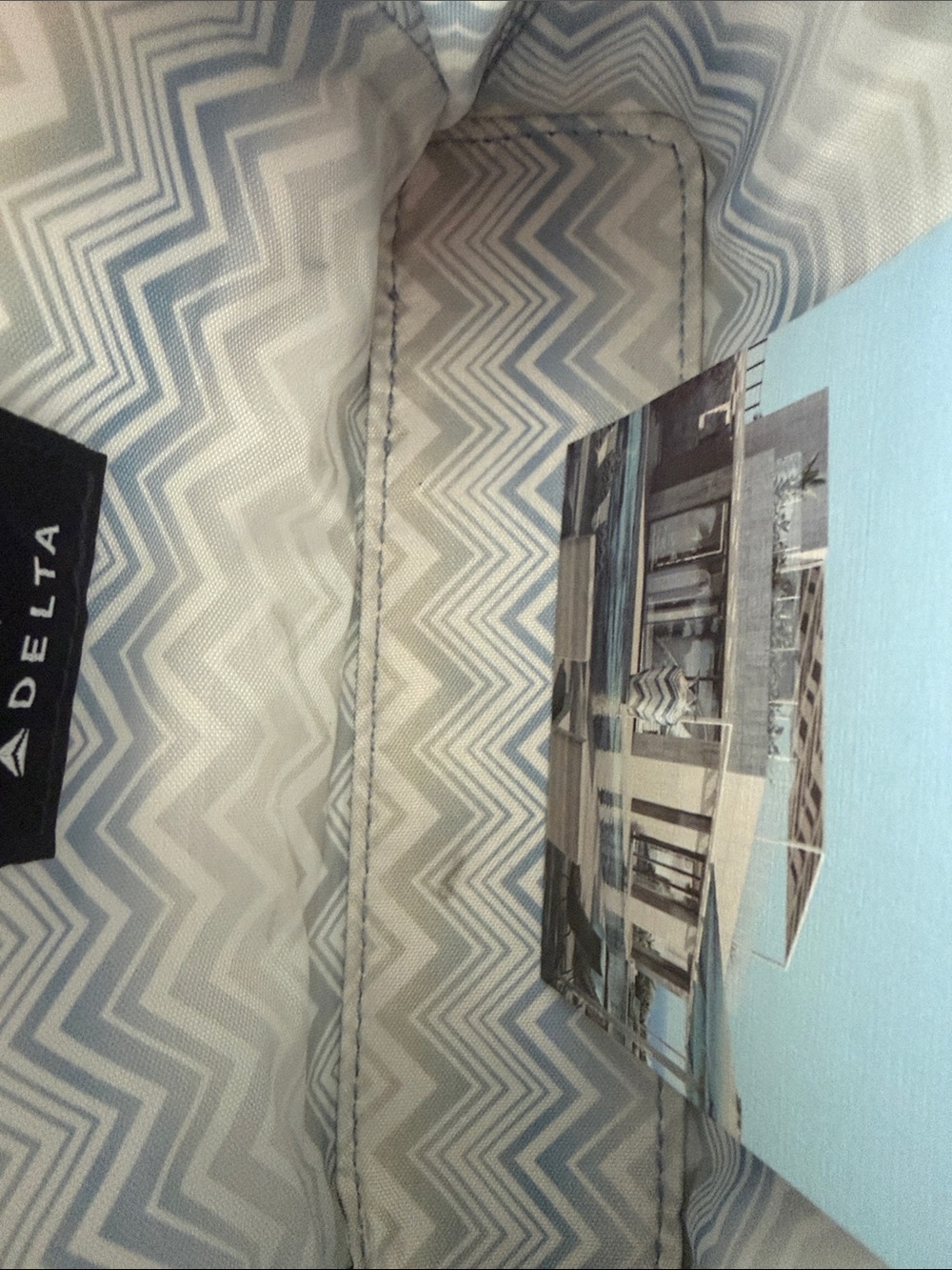 Yves Saint Laurent Navy Blue Chevron Makeup Pouch with Assorted Beauty Items - Picture 6 of 6